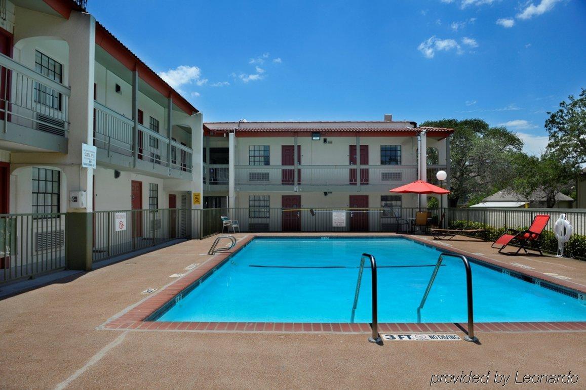 Red Roof Inn North Dallas - Park Central Exteriér fotografie