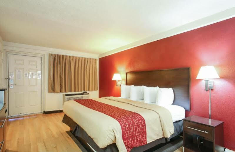Red Roof Inn North Dallas - Park Central Exteriér fotografie